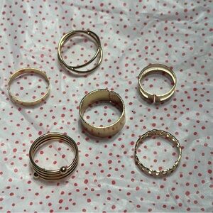 Set of 6 of Gold-Tone Rings
